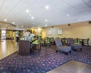 *** Hotel Comfort Suites Nashville USA