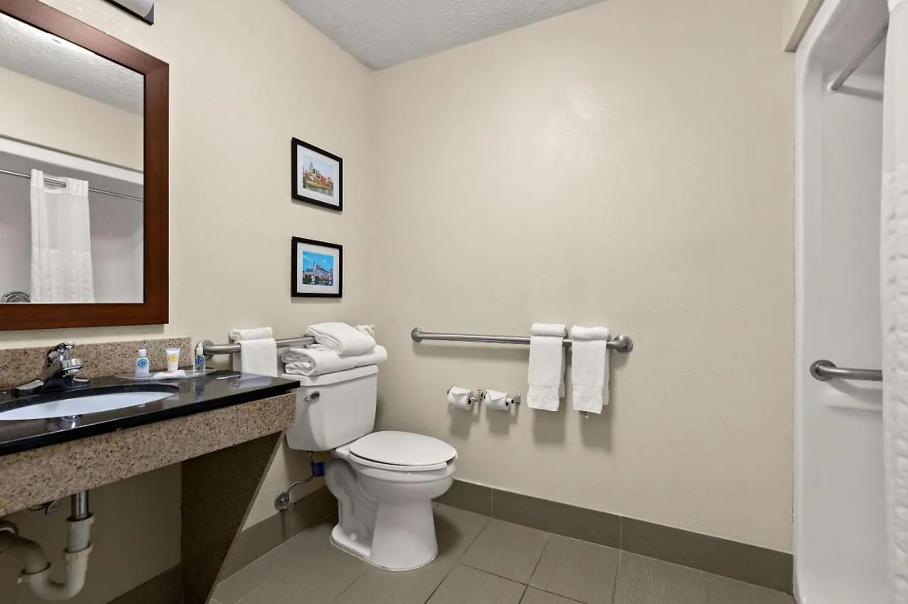 *** Hotel Comfort Suites Nashville United States