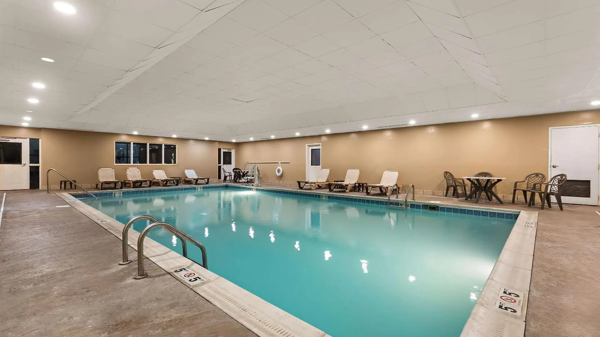 Comfort Suites Nashville