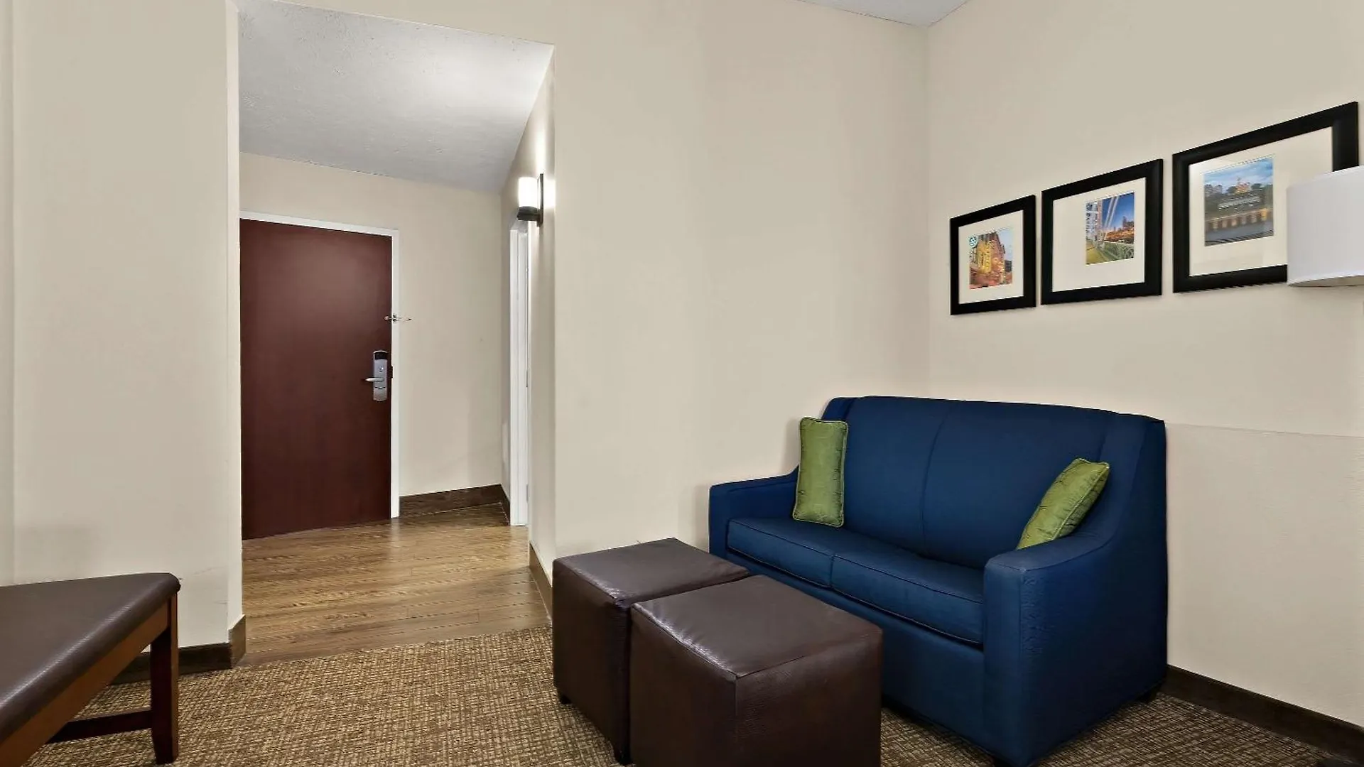 Comfort Suites Nashville