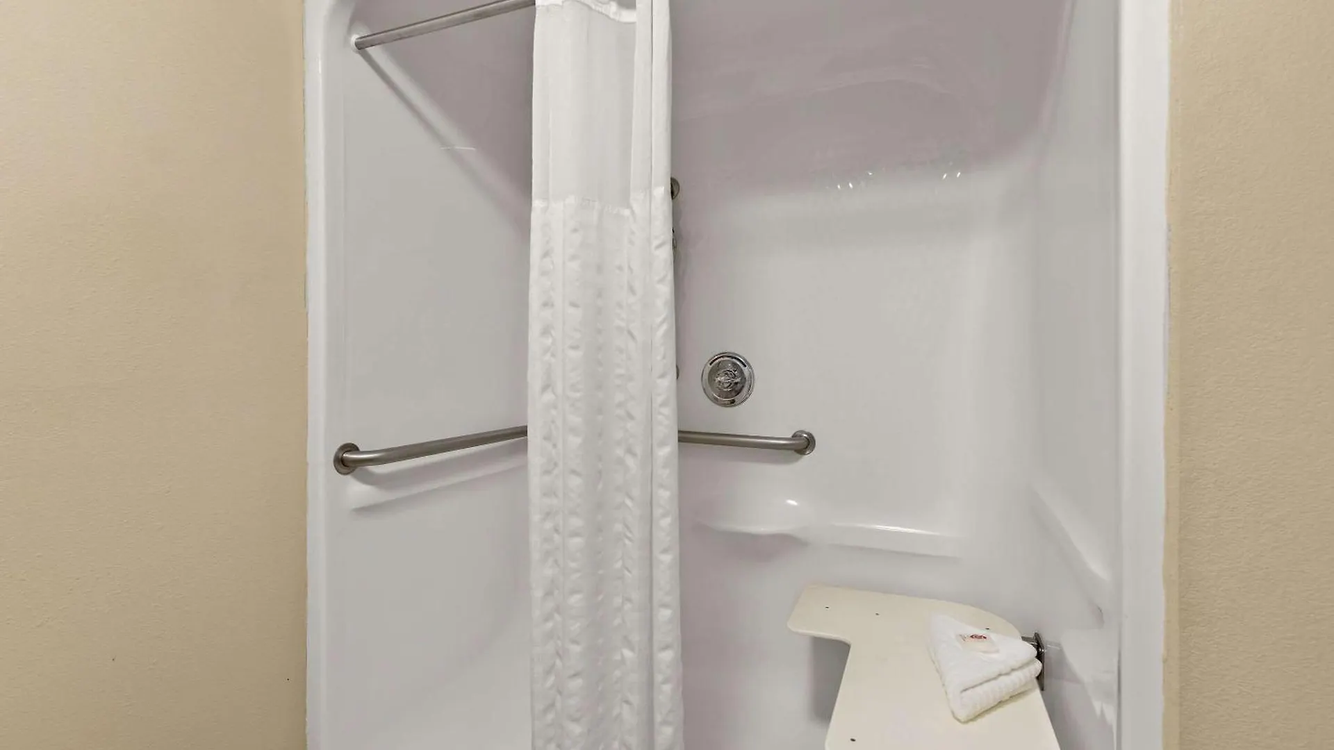 Hotel Comfort Suites Nashville