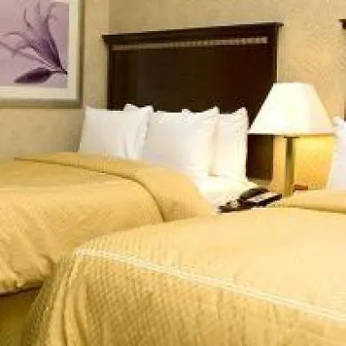 Comfort Suites Nashville 3*,